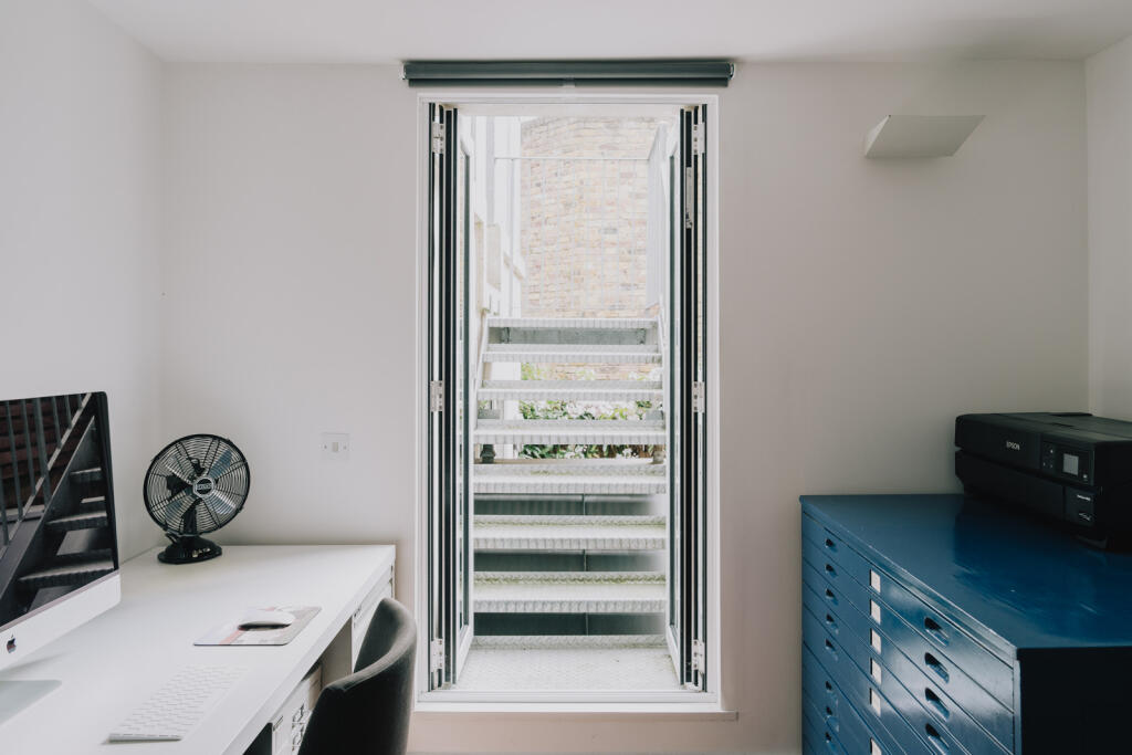 272476 - DSC01657.jpg