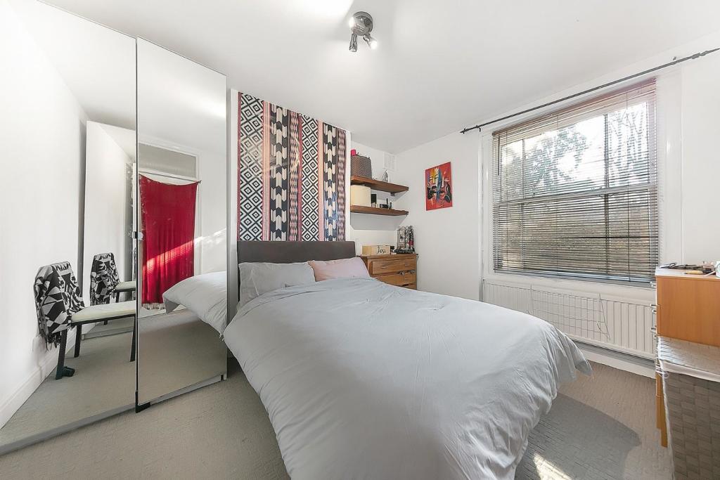Bedroom.jpg