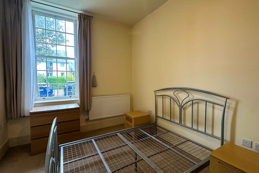 11 Canadian Way, Basingstoke, Hampshire, RG24 9RE