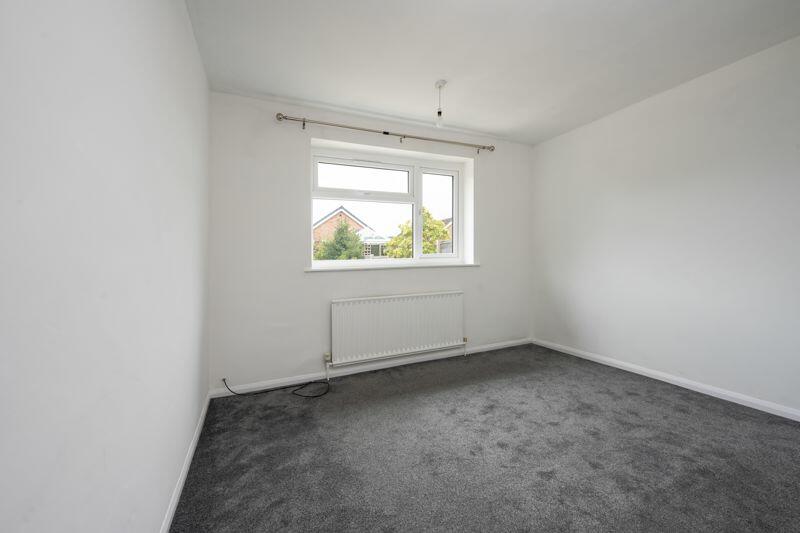 BEDROOM NO. 1 (REAR) (2)