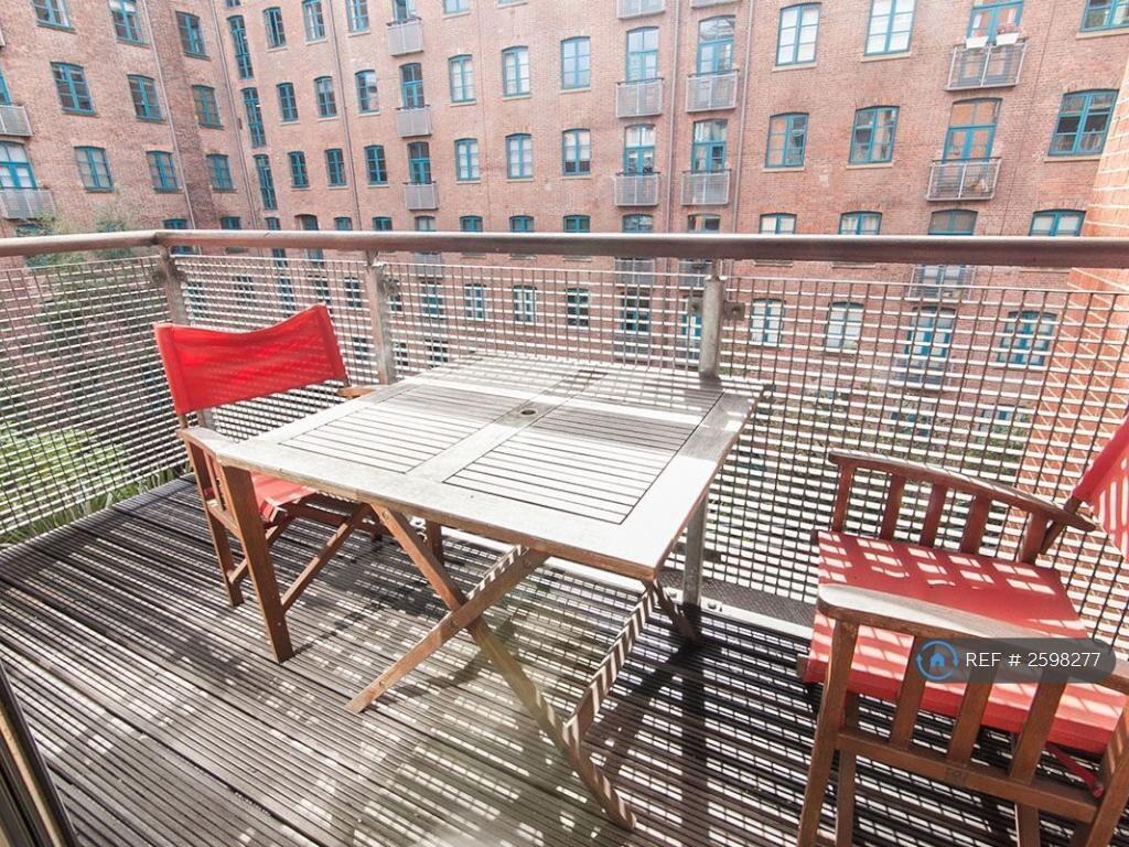 Living Room Balcony (No Furniture)