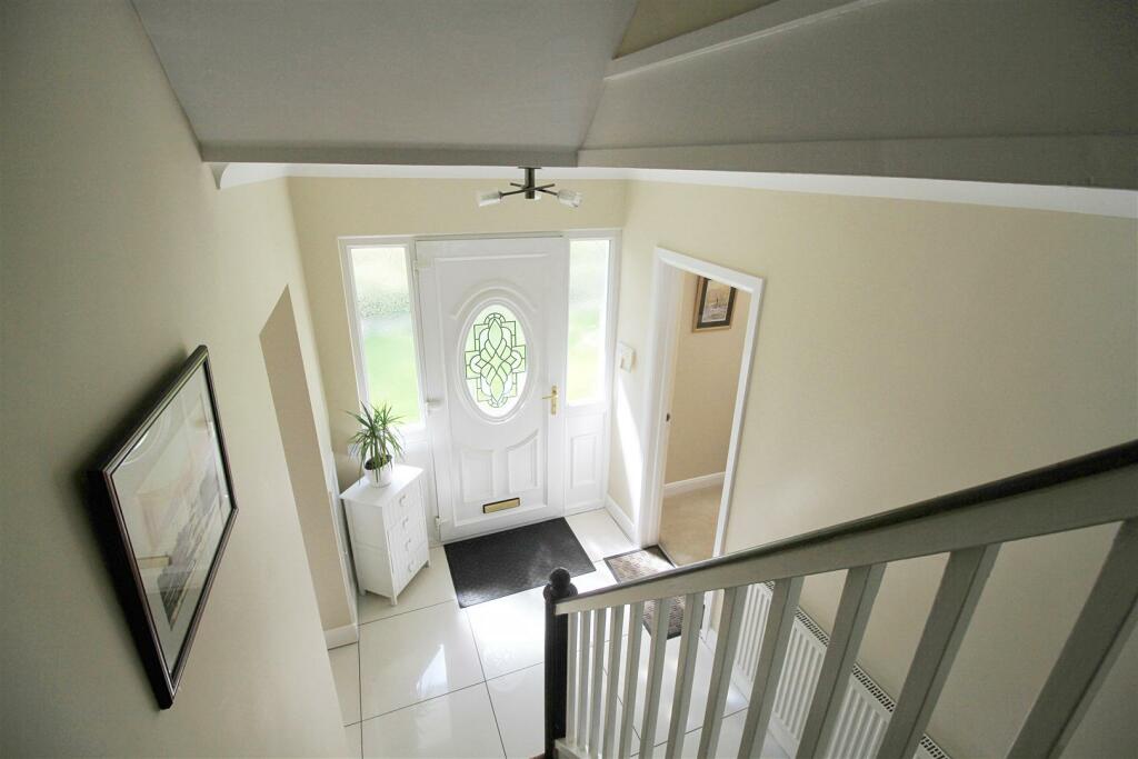 Entrance  Hall.jpg