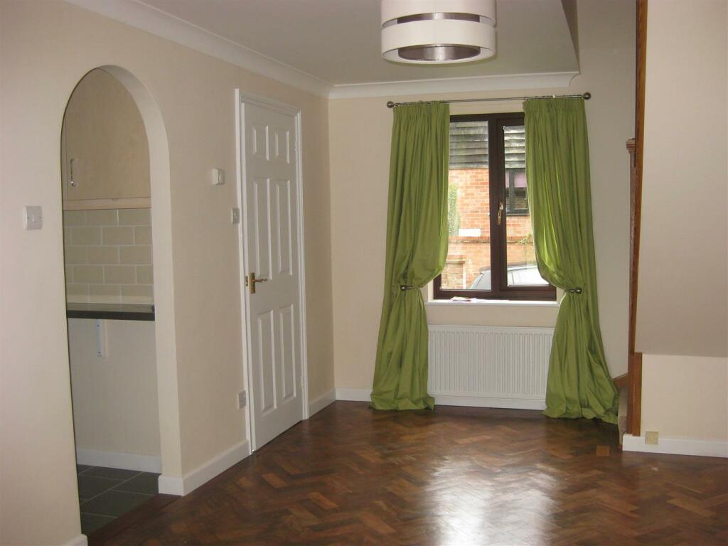 24 Turner Drive 046.jpg