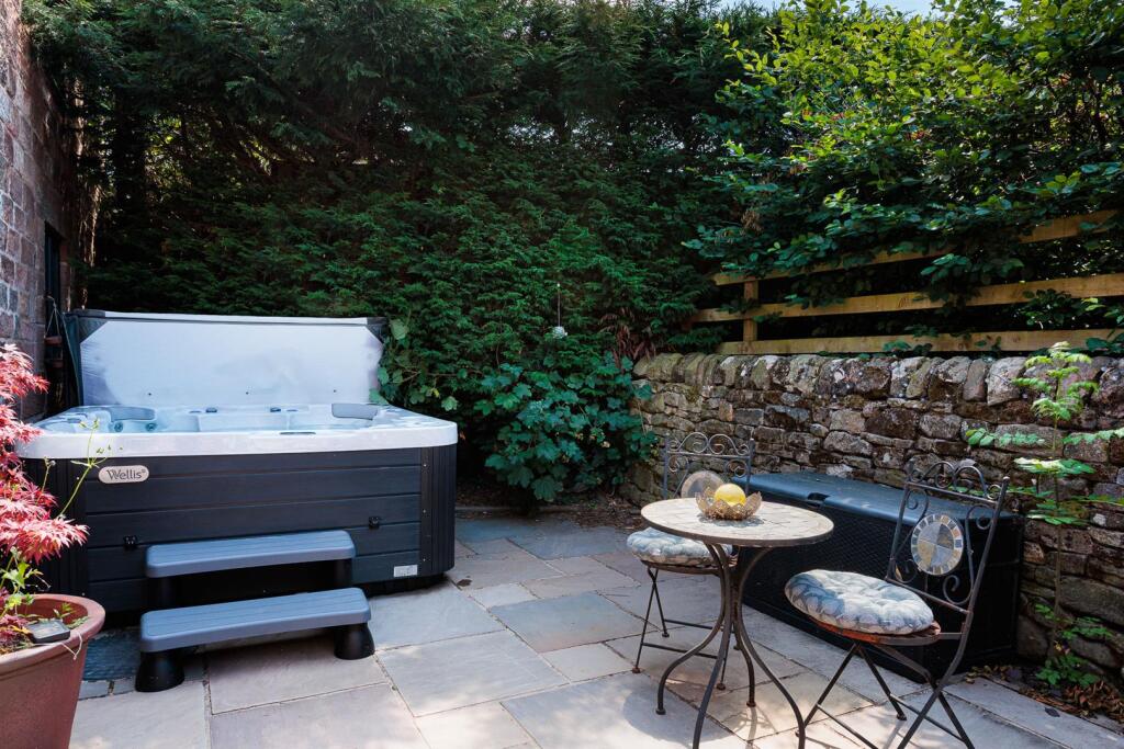 Rear Patio Area