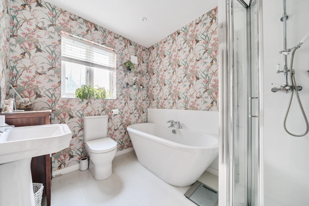 1320917-11-686bf7...