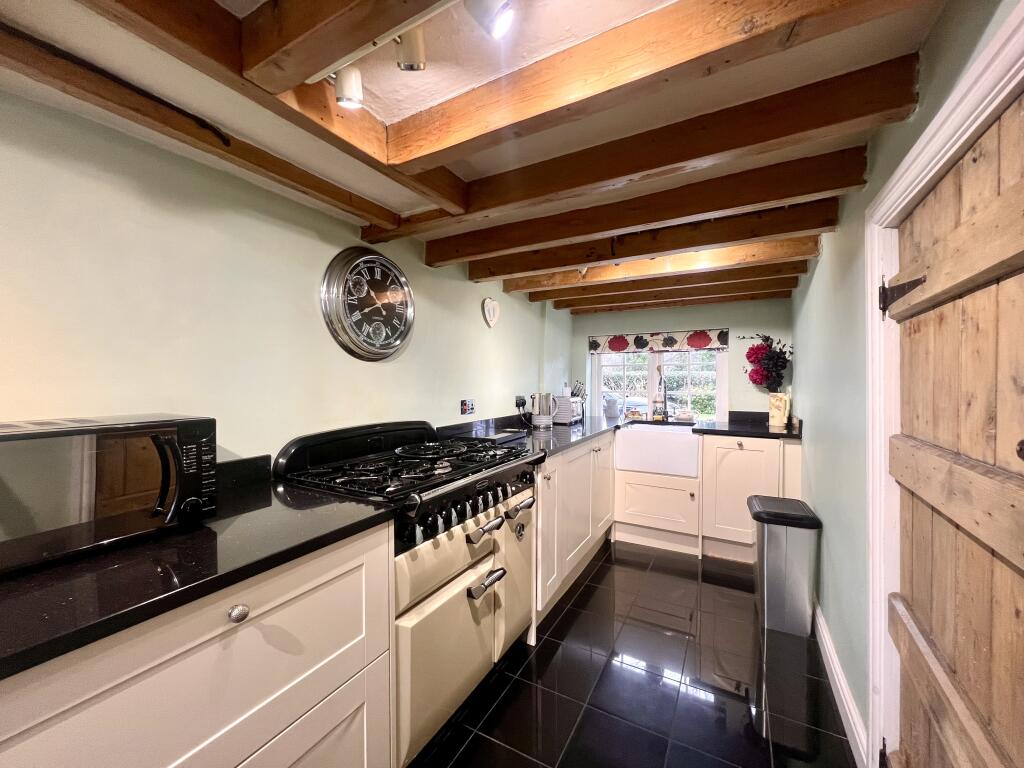 560 London Road-Image (26).jpeg