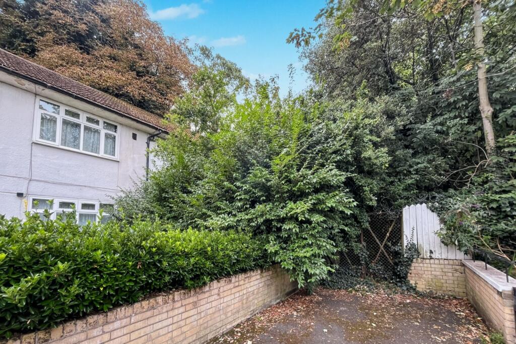 4 Gauden Close, Clapham, London SW4 6LS