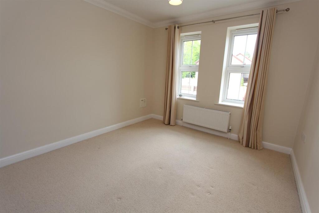 New Sitting Room (Custom).JPG