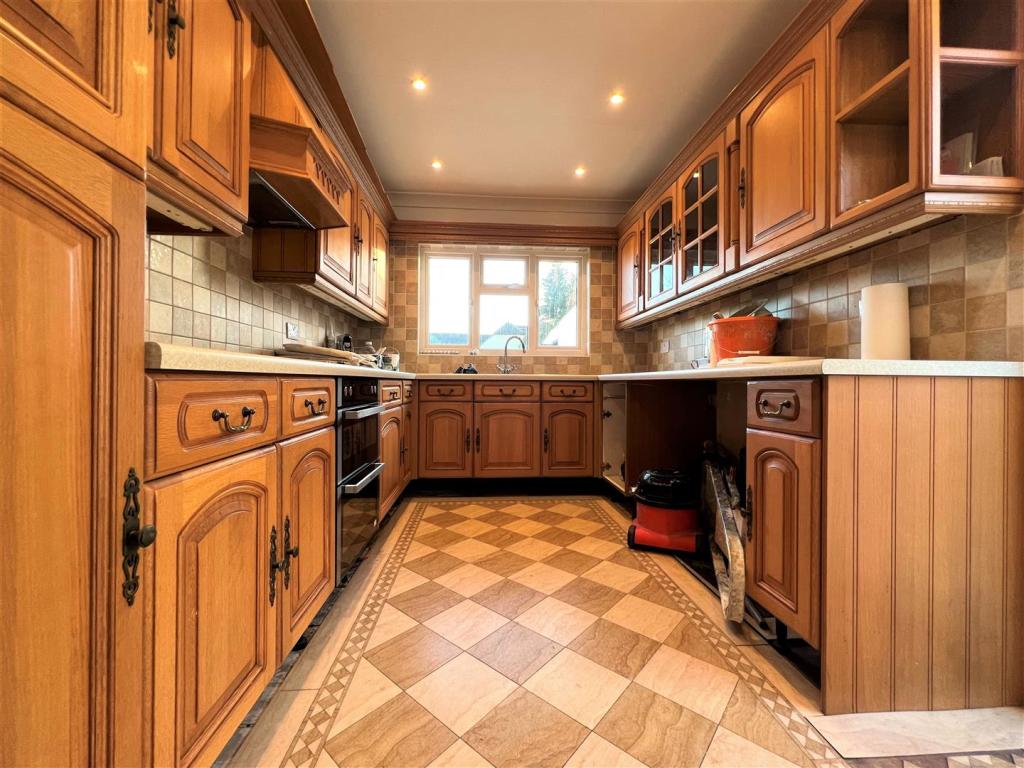Kitchen.jpg