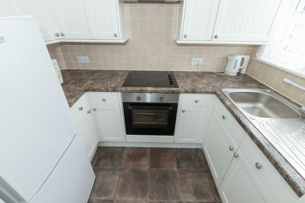 25 Freshbrook NEW_4.JPG