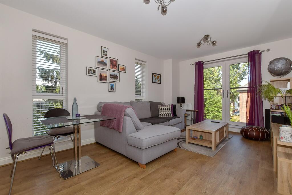 Lounge/Kitchen/ Diner