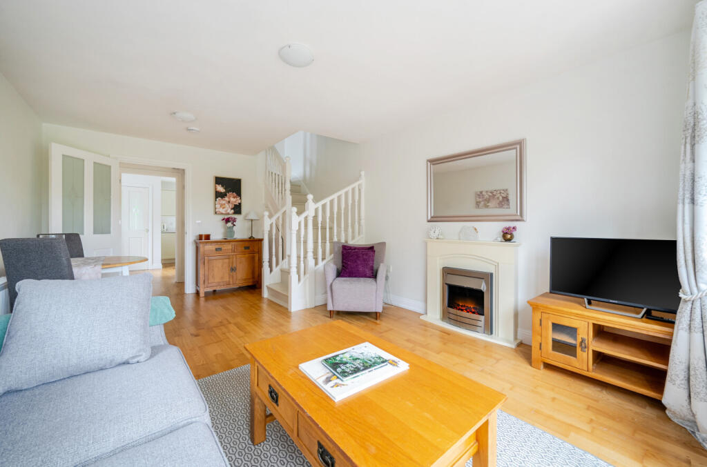 1343922-21-68aefa...