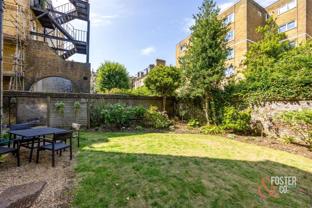 Third Avenue, 6, Flat 8-019.JPG