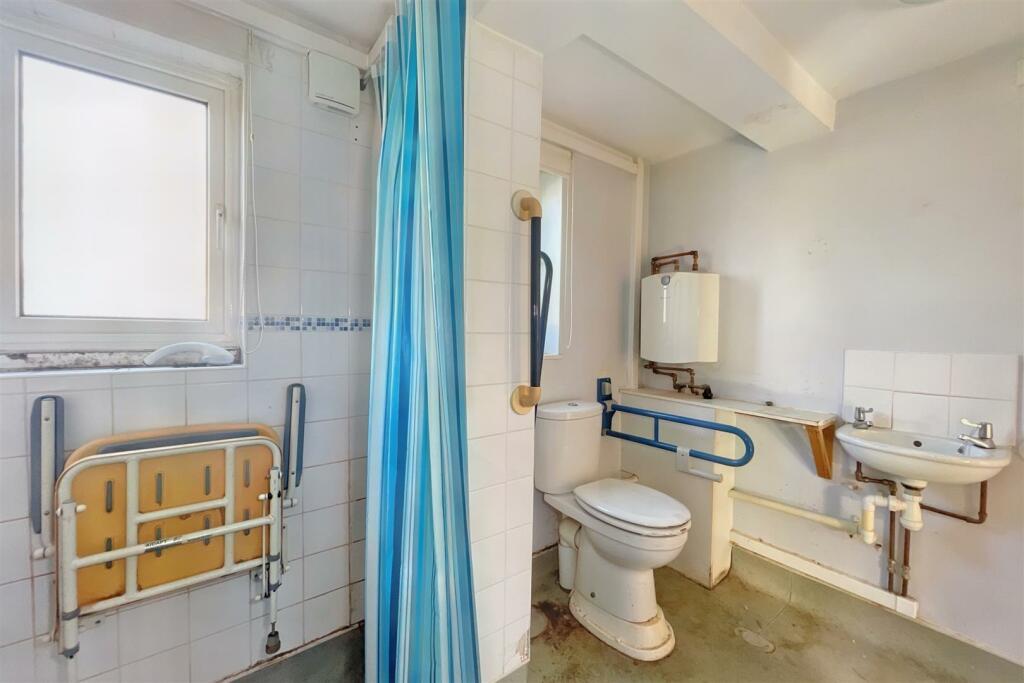 Hollis Morgan Auctions