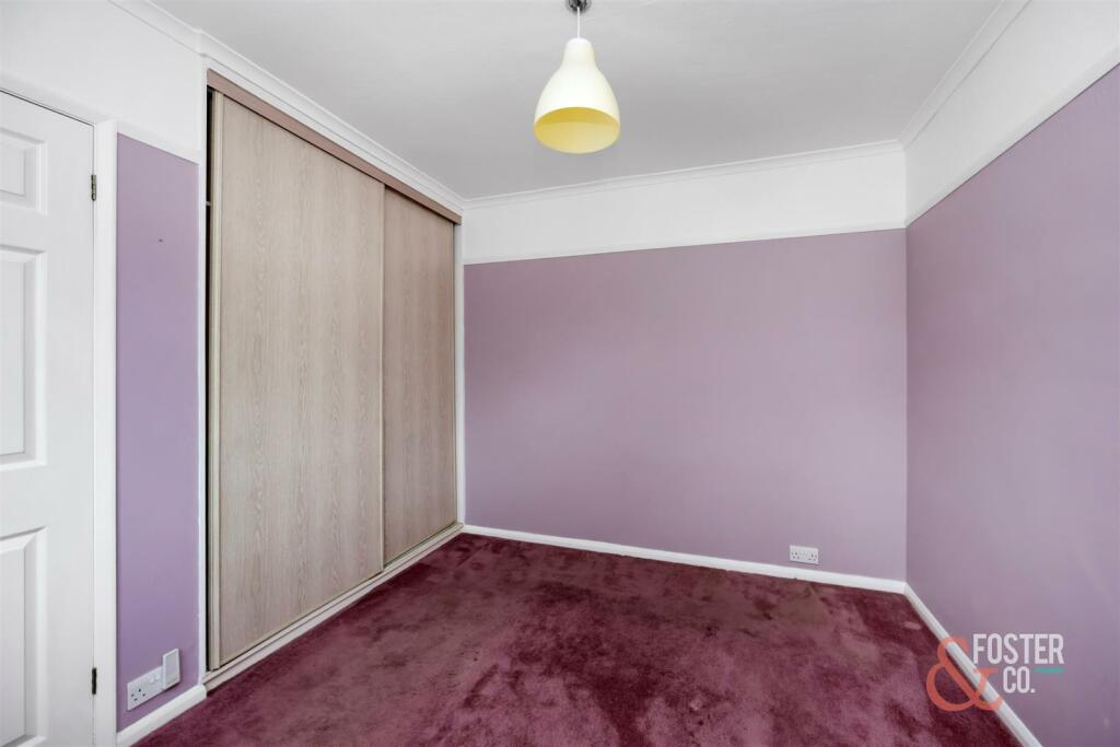 Manor Way, 11_006.jpg
