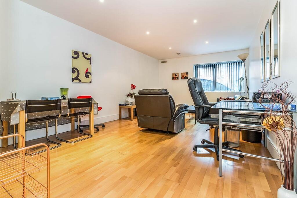 Kitchen/Living Room