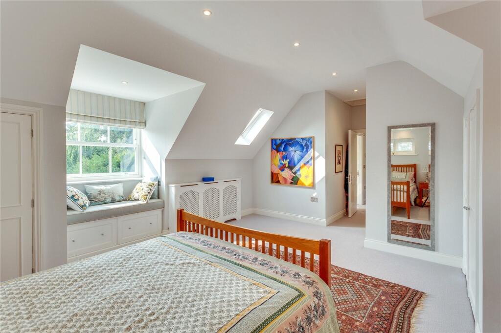 Main Bedroom
