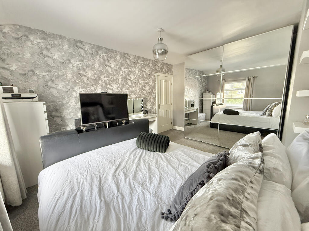 20250806_123444851_iOS