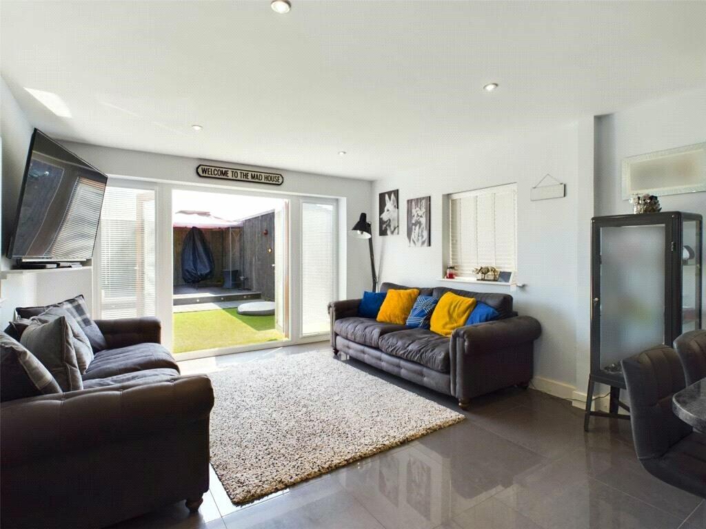 Kitchen/Living Room