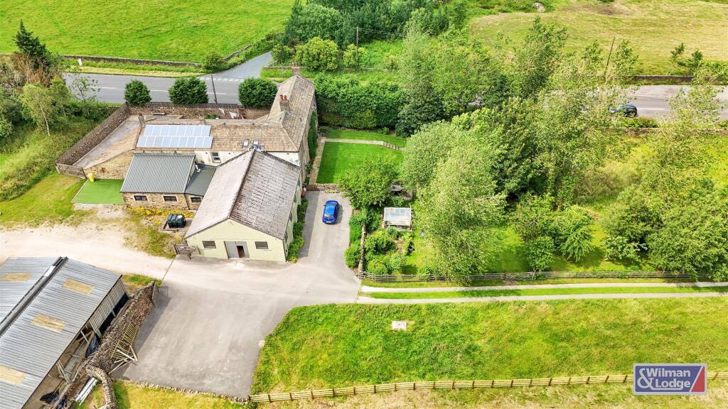 Five Bed Barn Conversion for sale in Cowling (46).