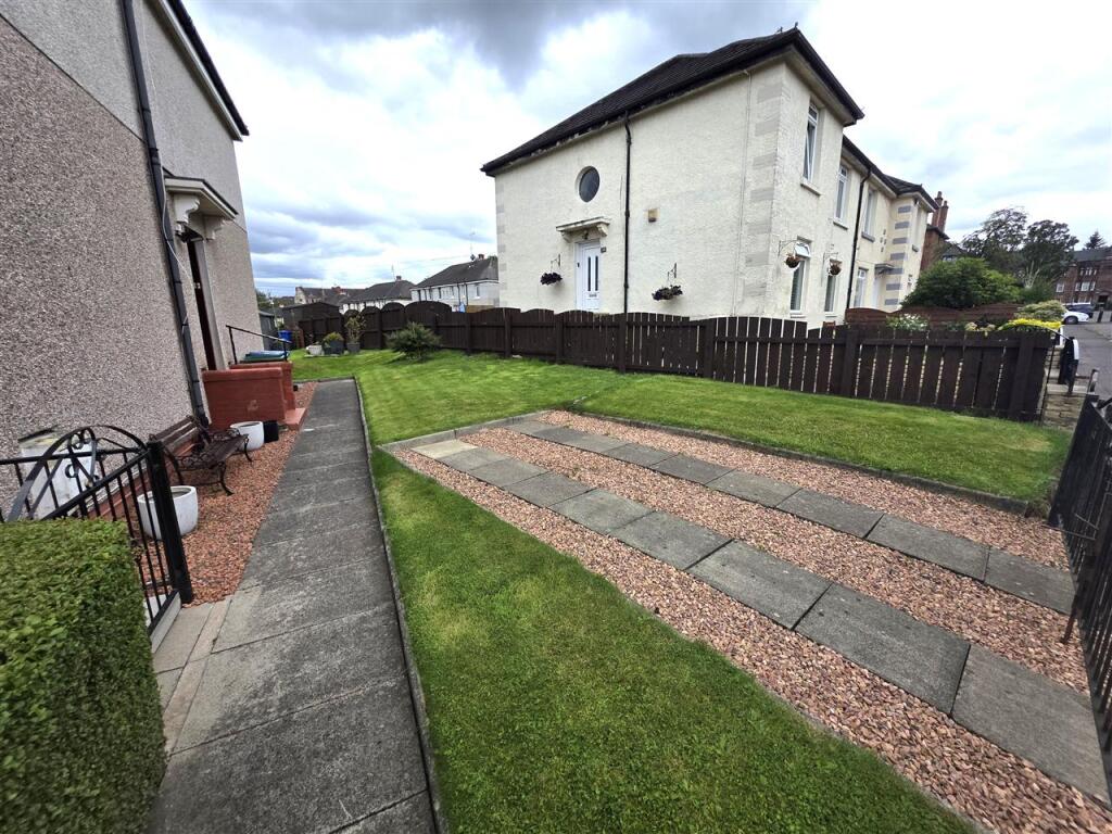 Driveway - Gardens