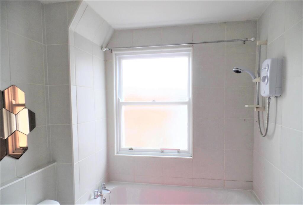 mkt bath.jpg