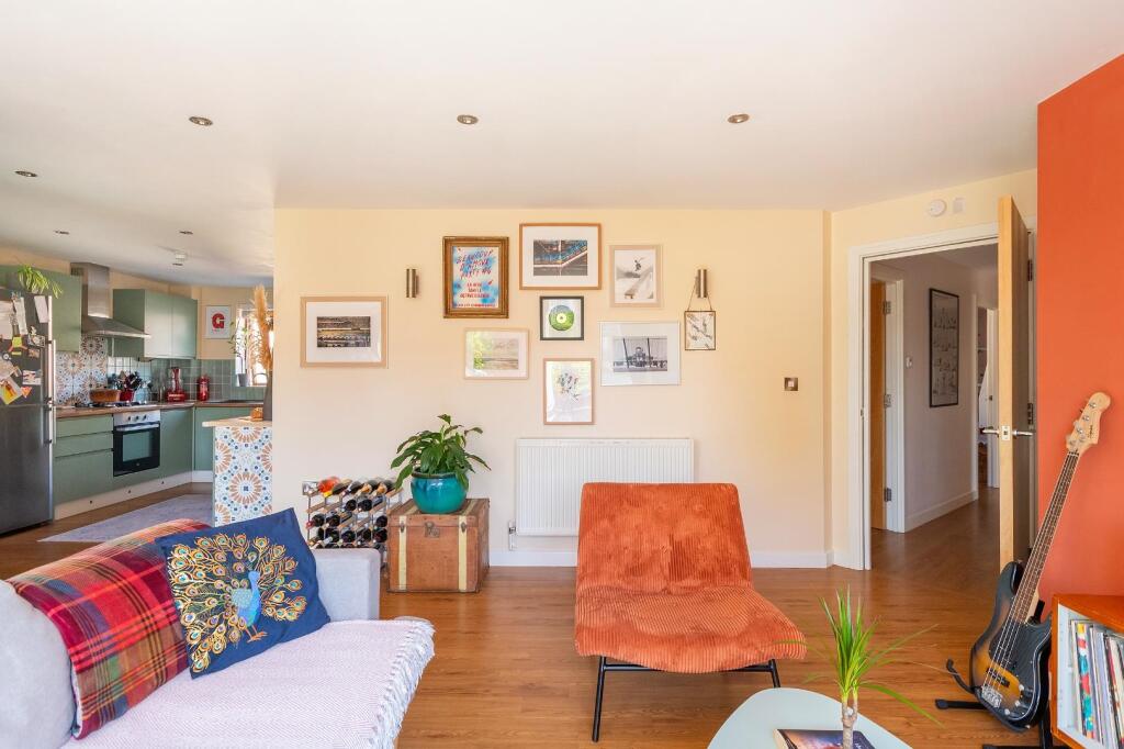 0C6SBV - Lounge A.jpg