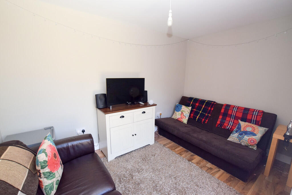 Garden Room_edite...