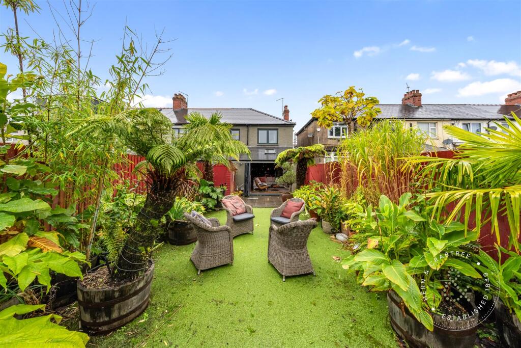 Caerphilly Road (37).jpg