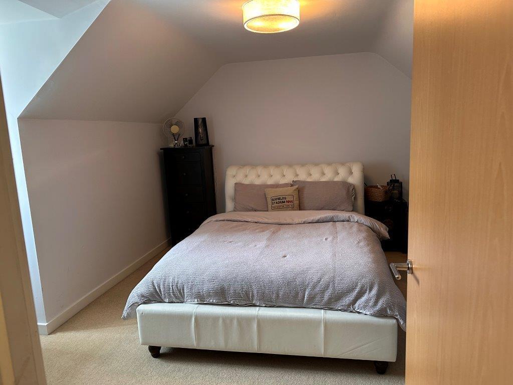 73 Reffield Close, Towcester (9).jpg