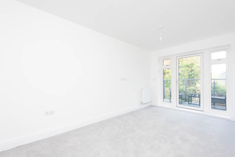 Flat 4 The Gables lowres-12