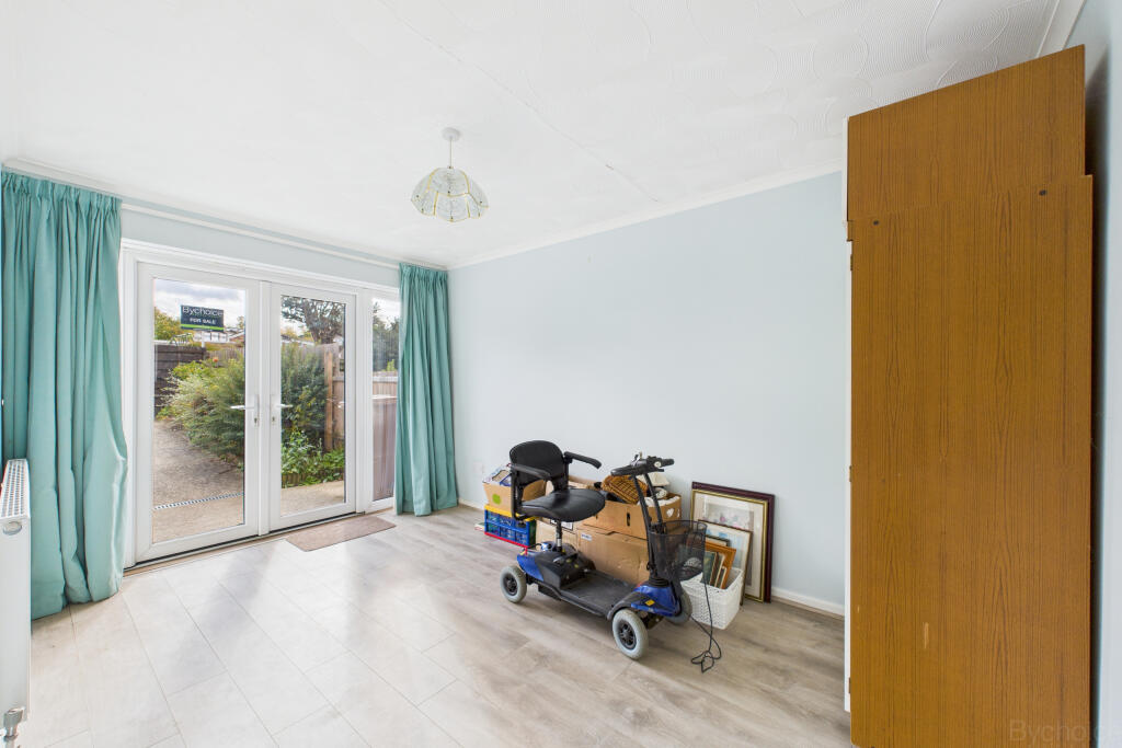 CAM05449G0-PR0036-STILL003