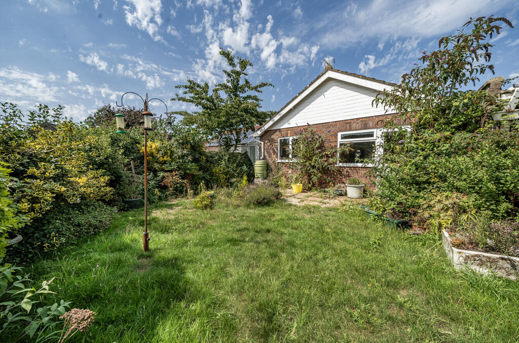 1336623-3-689b6b4...