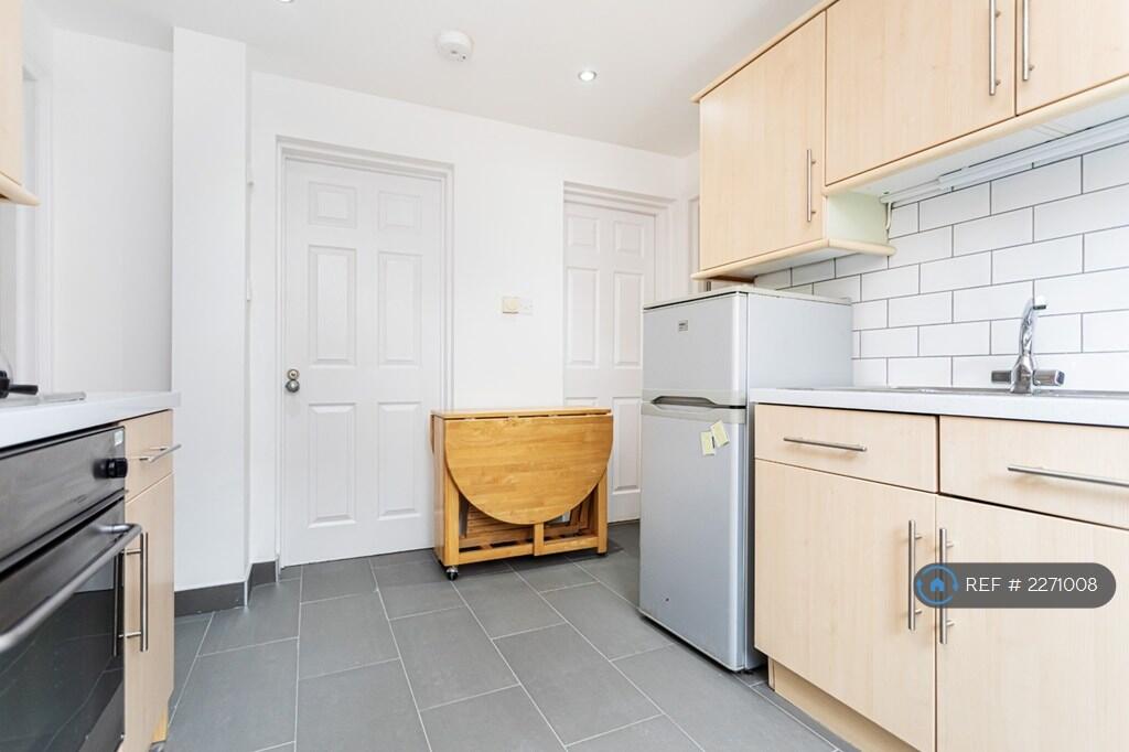 Annexe Kitchen
