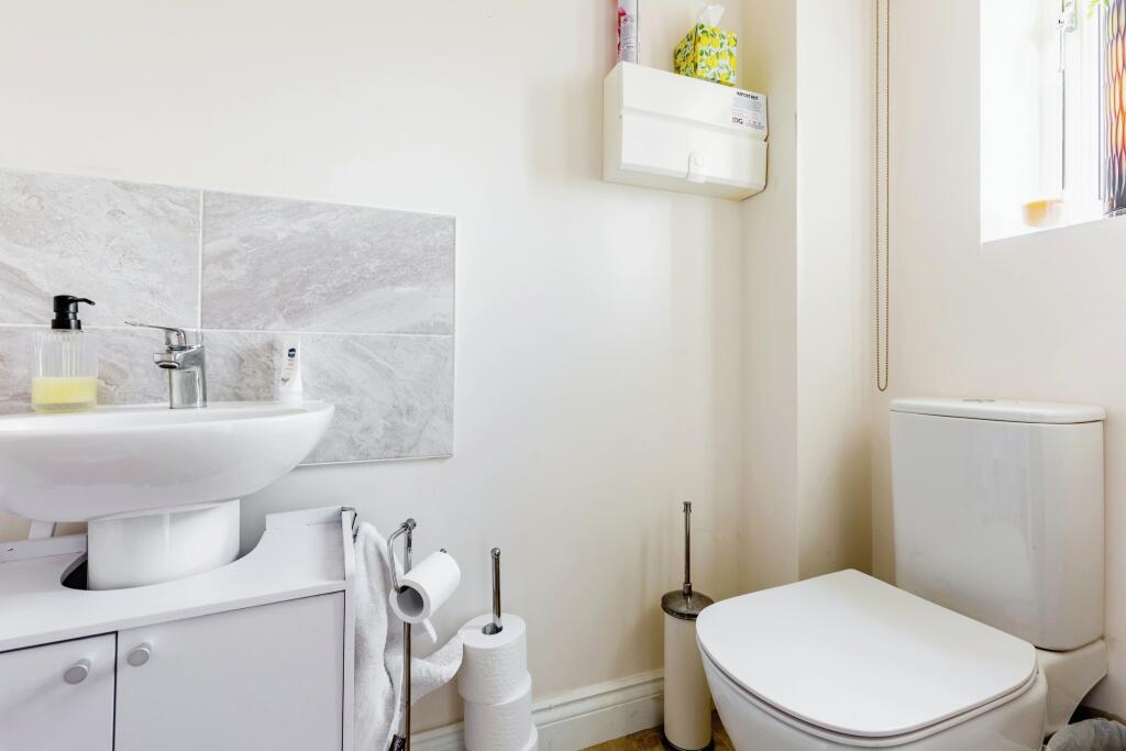 Downstairs Cloakroom