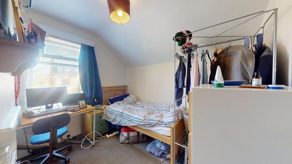 Bedroom 3 - Angle...