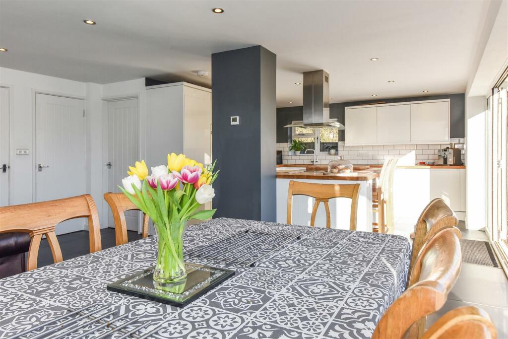 Kitchen/Diner/Family Room