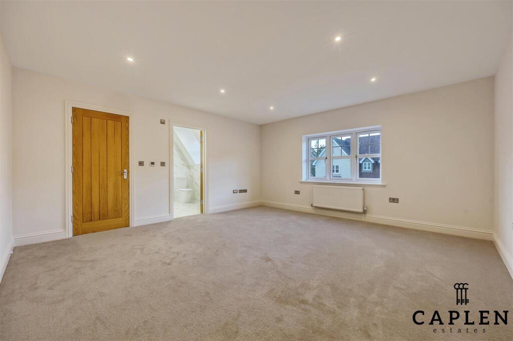 img_4815_9 copy 2.jpg