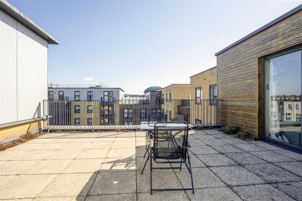 Davidson Frost-Wellings, DFW, Brindley Court, Stan