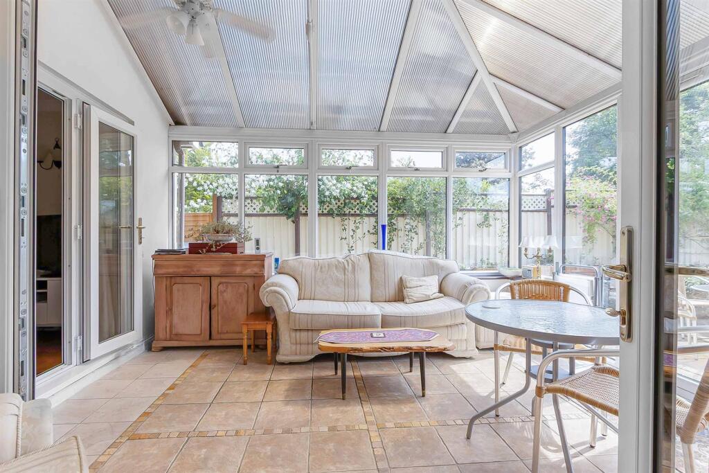 Mallards Dip, Badby Road West