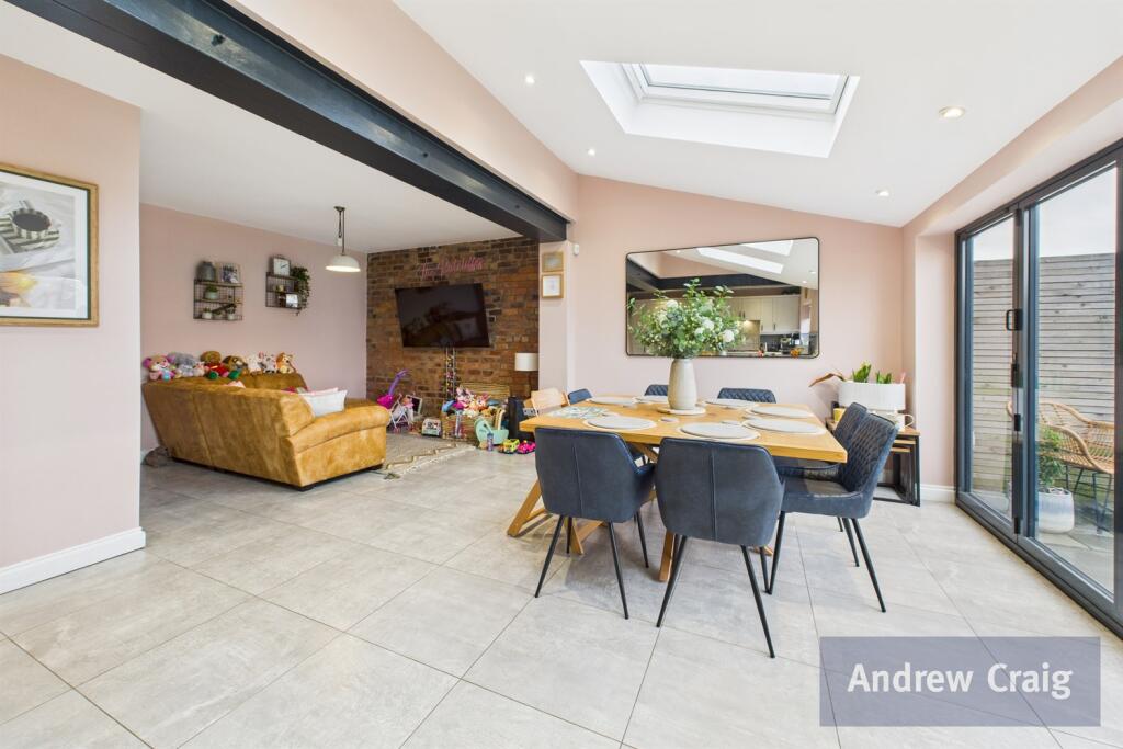 Open Plan Kitchen Lo