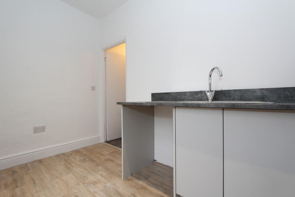 2025-11-28 12.46....