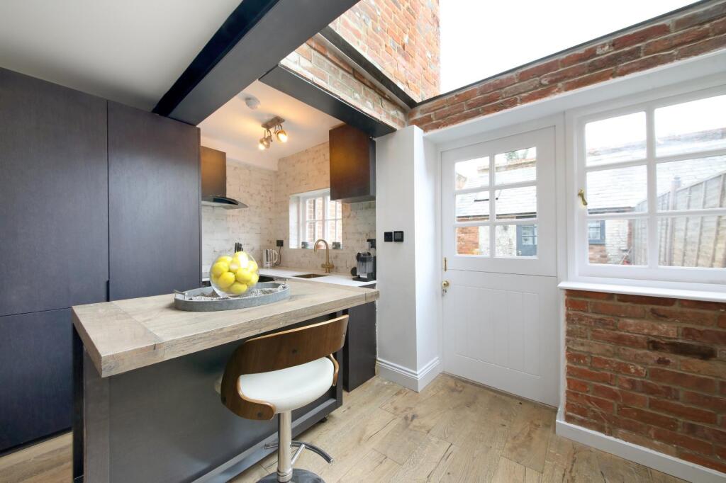 Kitchen/Breakfast