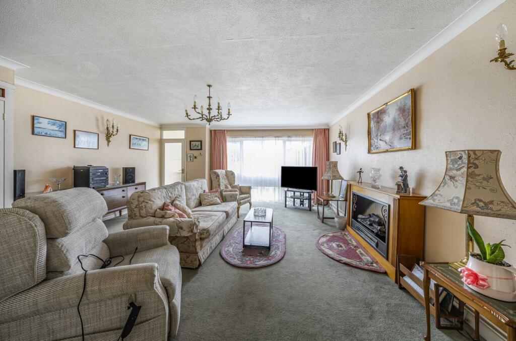 Davidson Frost-Wellings, DFW, Culverlands Close, L