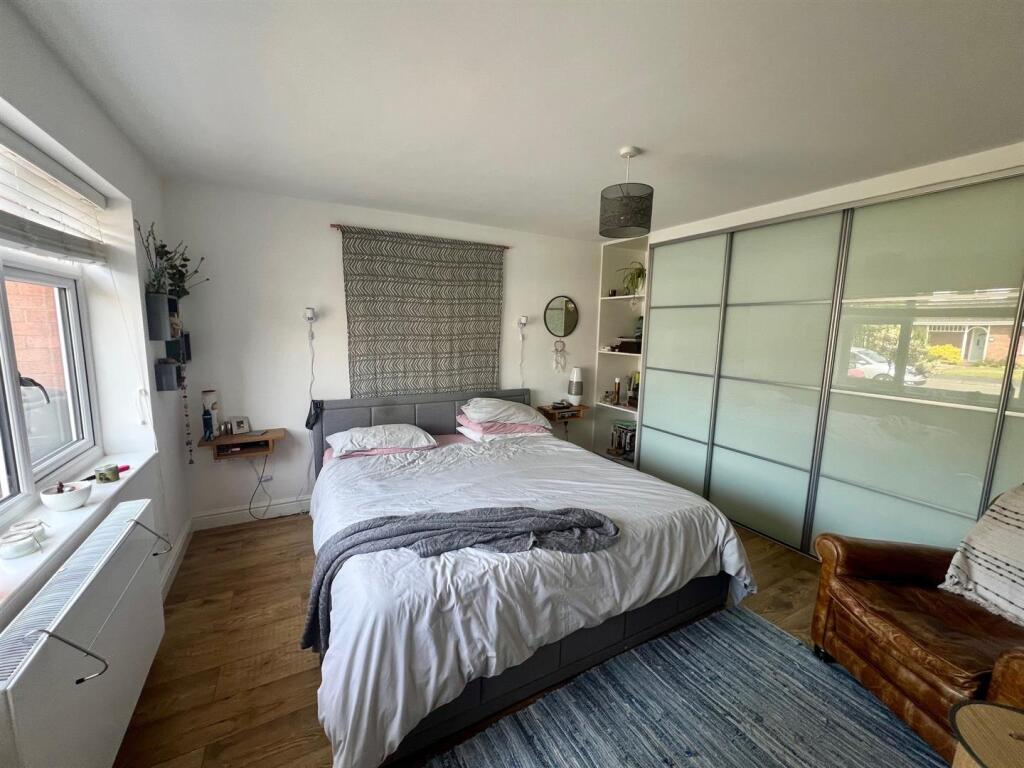 Bedroom One.jpg