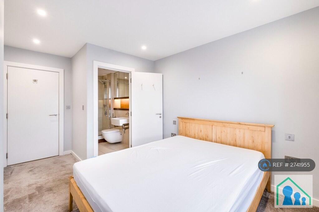 Master Bedroom 1