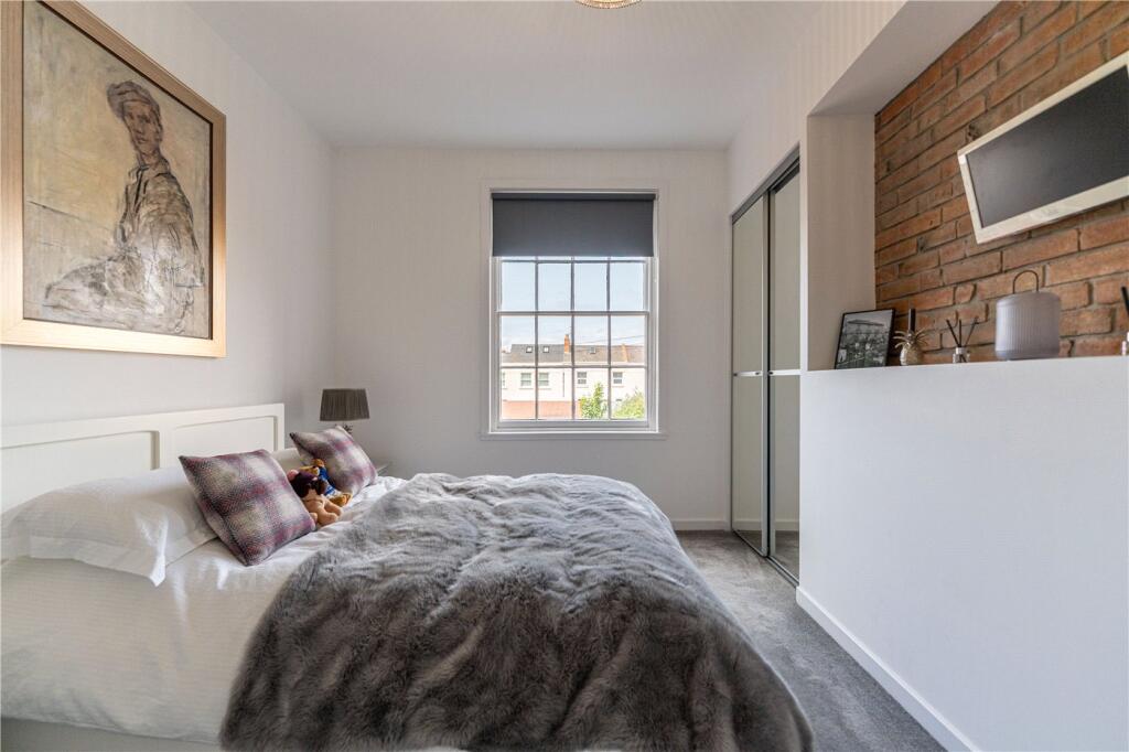 Bedroom 2 To Windows