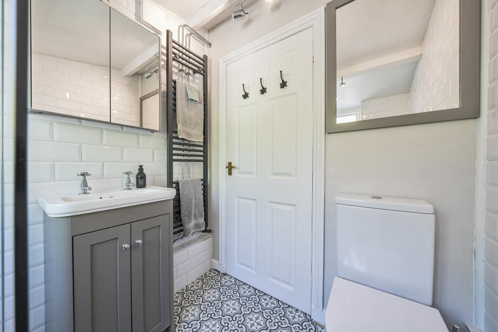 128690142682efcbcf3c4darw