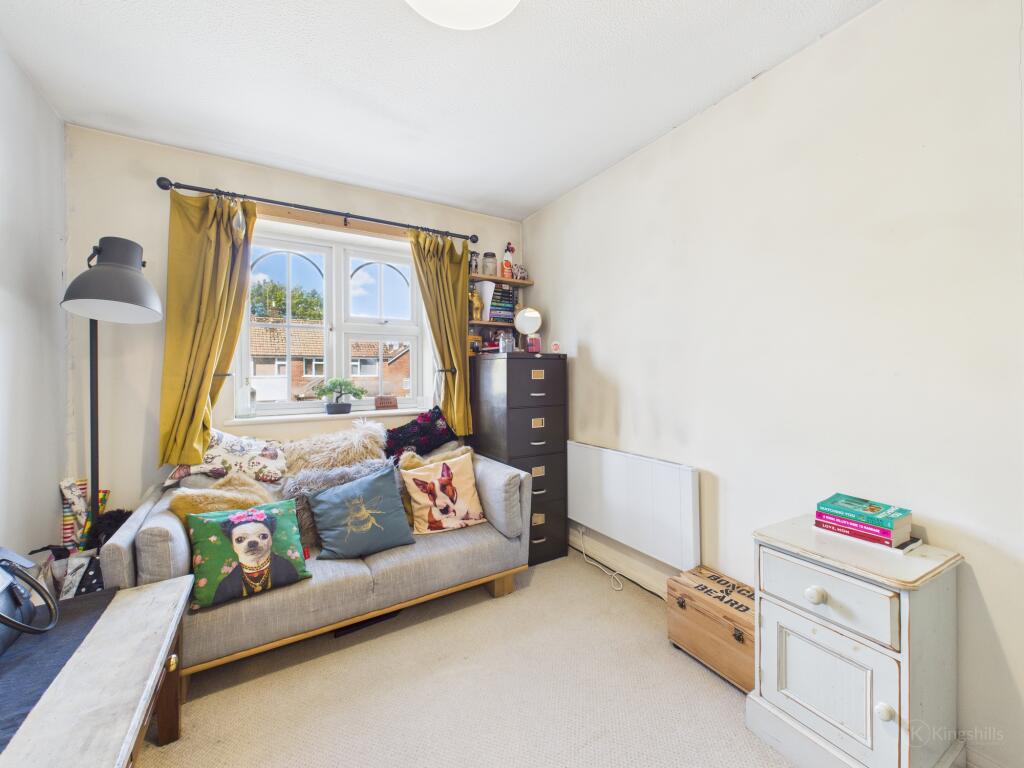 CAM02119G0-PR0465-STILL006