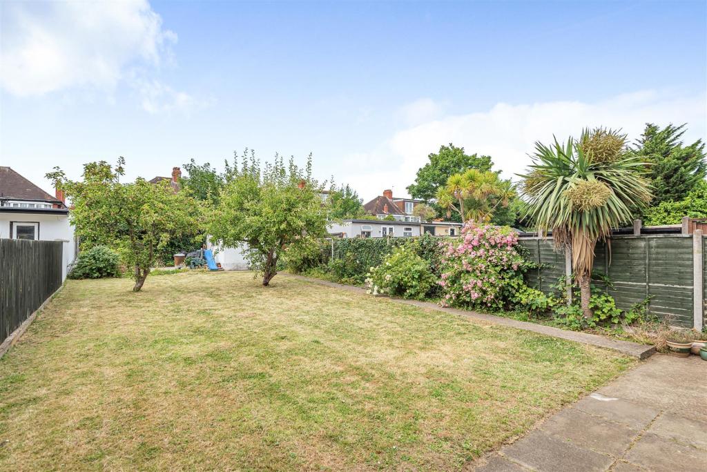 Garden 1.jpg